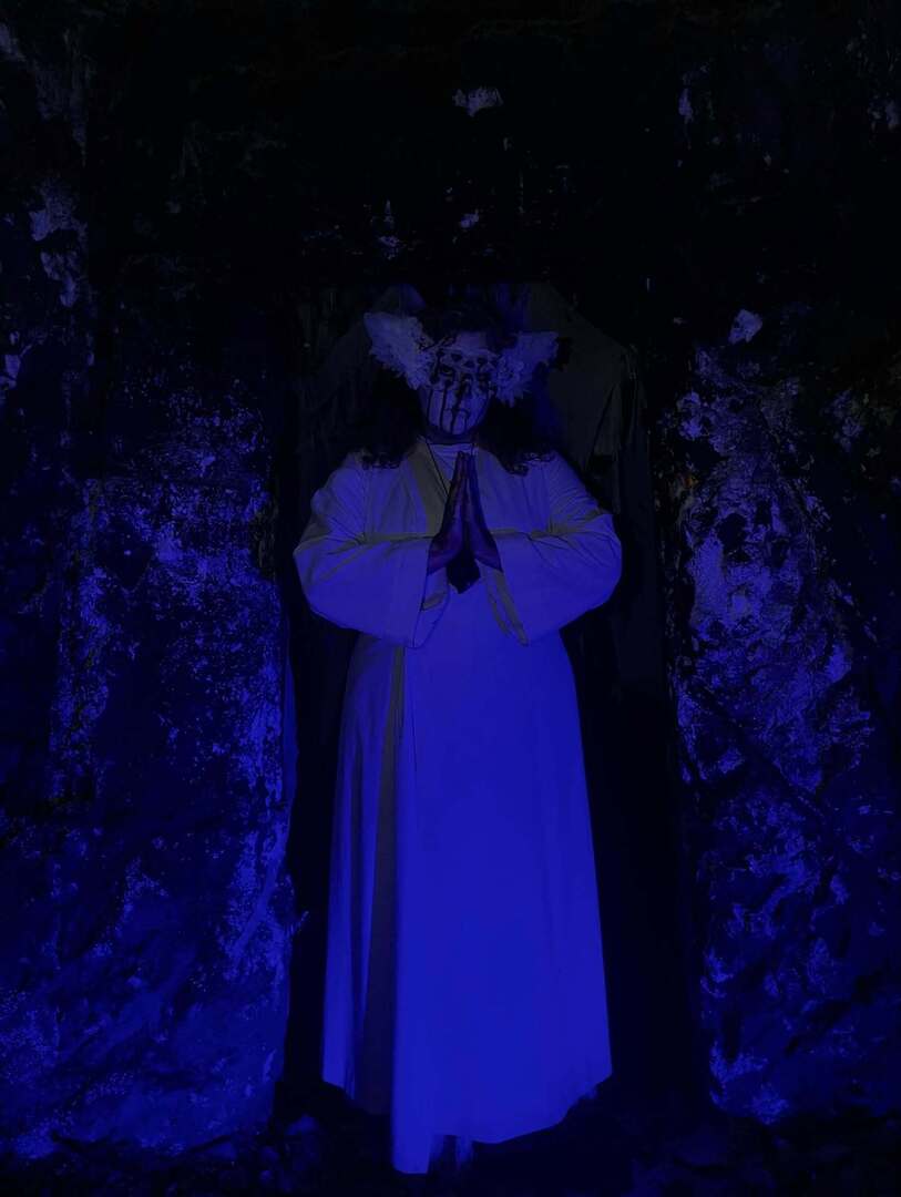 Christmas angels look a little different around here ⛄️ ❄️ 

Come visit us Dec 27th for Krampus Rides ! 👺

#christmas #spookersnz #haunt #christmasangel #spooky instagr.am/p/DShdgUhj-x6/