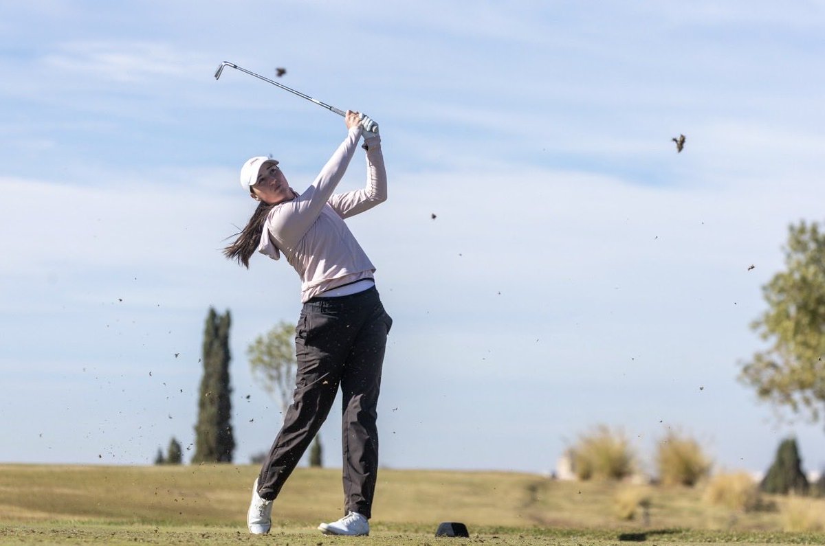 Wow . What an amazing two weeks this has been . LET Q School has been the most amazing experience and I am over the moon to have walked away with a strong category on the LET . 

Finished final Q off with scores of -2 , level, -5, -1 for a total of -8 and placing T24