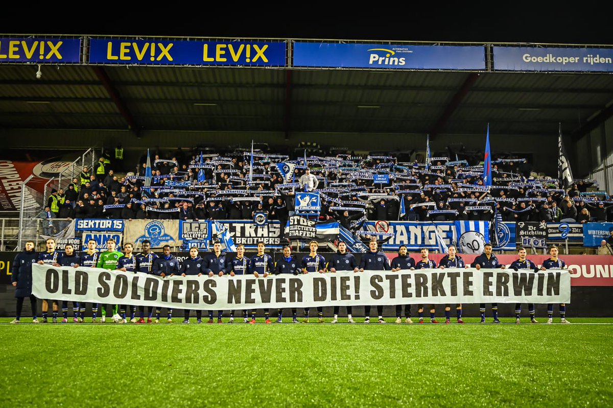 ๐ ๐ฅ ๐ ๐ข ๐ ๐ฌ ๐ ๐ ๐ tweet media