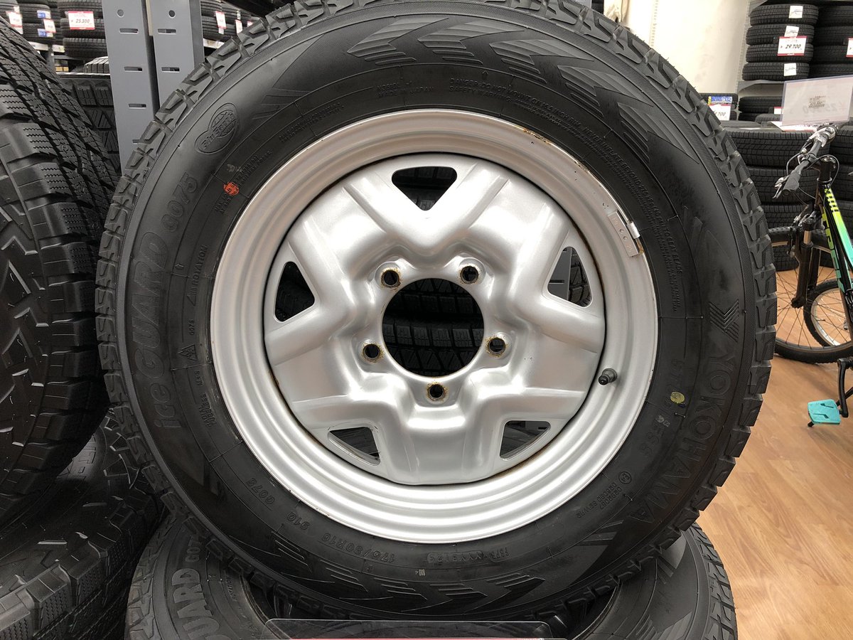 JB23ジムニー純正ホイール付きのスタッドレスタイヤセット入荷しました