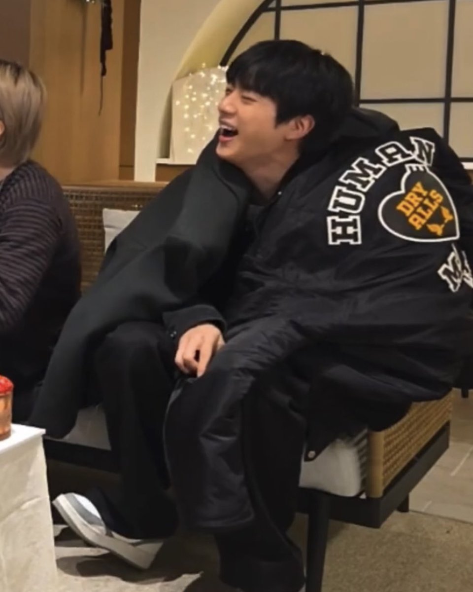 내 기준 제일 아랑스러웟던 장면
존나커요워..♡‍ ♡‍ ♡‍