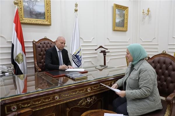 عاجل.. ننشر الخريطة الزمنية لجميع الصفوف.. بعد اعتماد محافظ القاهرة جدول امتحانات الفصل الدراسي الأول 