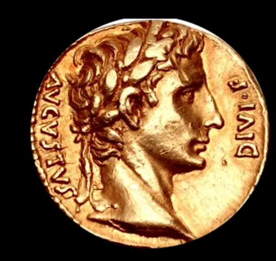 UnamunoAgain's tweet photo. Moneda de Augusto (0 d. C.)
Moneda de Mayoriano (460 d. C.) https://t.co/SfK2JjSzPk