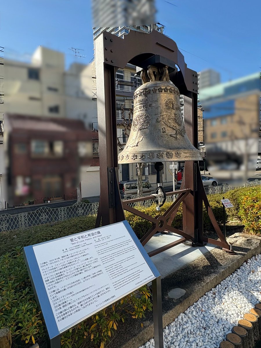 眩しかった昨日の青い空とは一転、今日は静かに余韻が心に染み入るよう