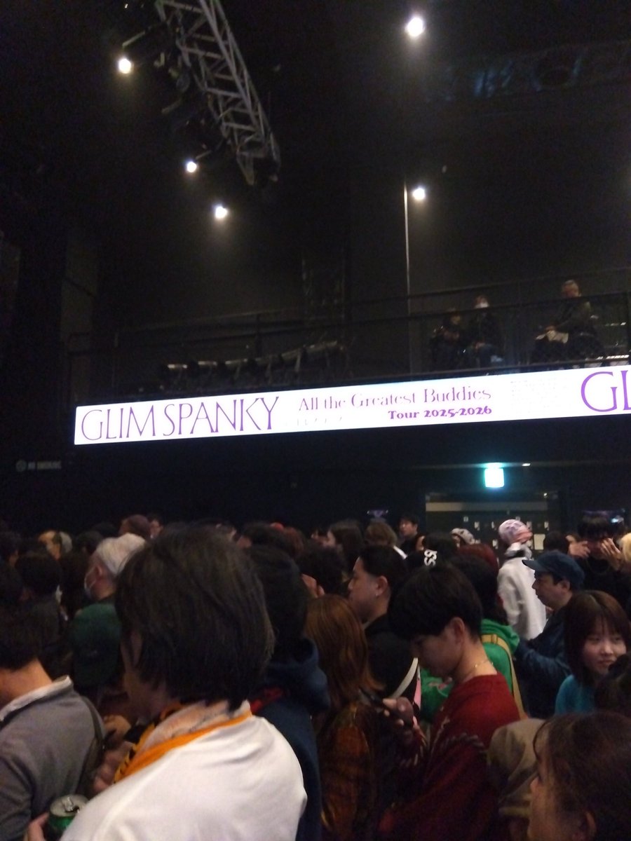 本日はこちら。Glim Spanky@Gorilla Hall osaka。名前を聞いたことがあるだけのドレスコーズとのツーマンLiveですわ　#glimspanky