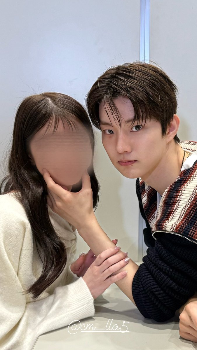 251221  whoop 사진회 투샷　#더보이즈 #지창민 #큐

👶🏻💘