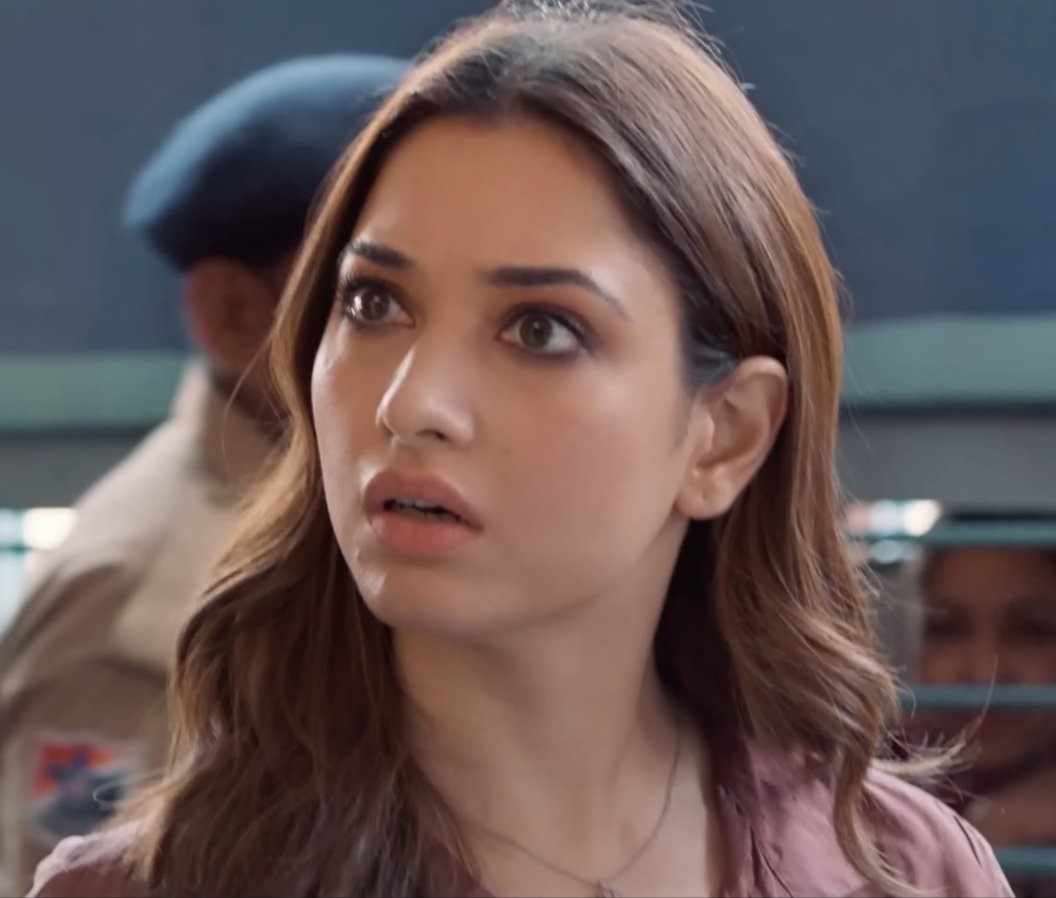 screensirenx_07's tweet photo. IT'S THE BIRTHDAY OF OUR MILKY BEAUTY..💖✨
#HBDTamannaahBhatia #Maestro
#TamannaahBhatia𓃵 #Badrinath
#TamannaahBhatiahot #Jailer #baahubalitheepic #KGF #Stree2
#Bholashankar #LustStories2
#Action #Bengaltiger #11thhour #Himmatwala #Aakhrisach #F2 #paiyaa #tamannaahspeaks https://t.co/4SD2v6f6xI