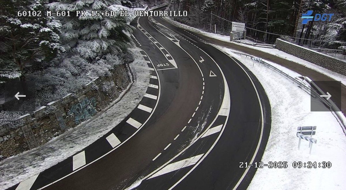 (09:40 h.) Estado de las carreteras en la <a href="/ComunidadMadrid/">Comunidad de Madrid</a>.

> Todos los puertos abiertos. Se recomienda mucha precaución.

> Si tienes que viajar, antes infórmate de la meteorología y del estado de las carreteras.

Foto: <a href="/DGTes/">Dir. Gral. Tráfico</a> 

#ASEM112