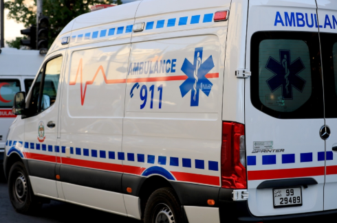 دفاع مدني الزرقاء ينقذ فتاة عشرينية ابتلعت قطعة ثوم 