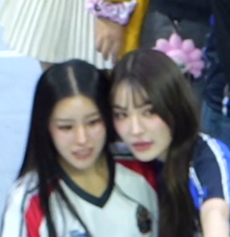 meepjins's tweet image. CRAZY CRAZY CRAZYYY