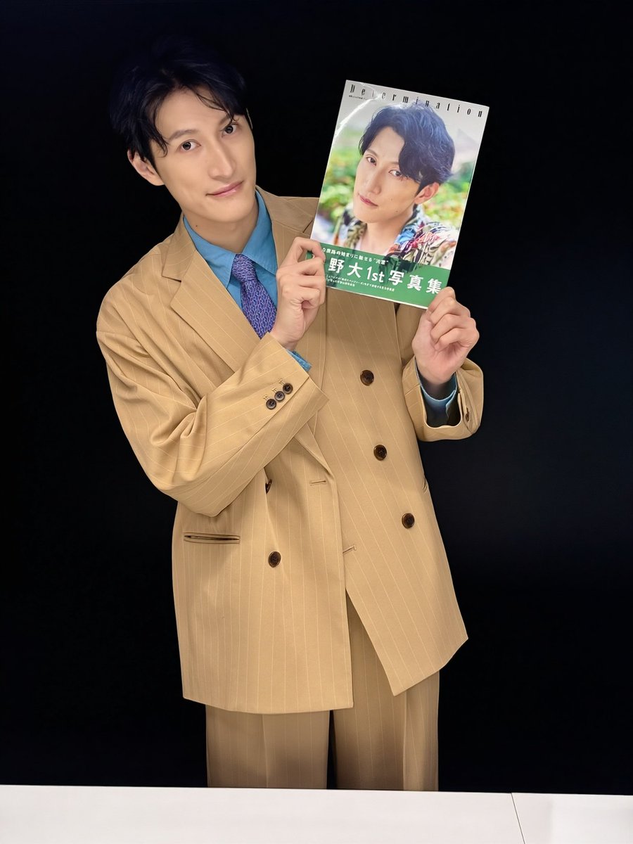 isono1st's tweet photo. #磯野大1st写真集「Determination」
発売記念オンラインイベント、ありがとうございました！
写真集の感想など、たくさんポストしていただけると嬉しいです✨
そして2点お知らせです！ https://t.co/xWHmnrF7Lx