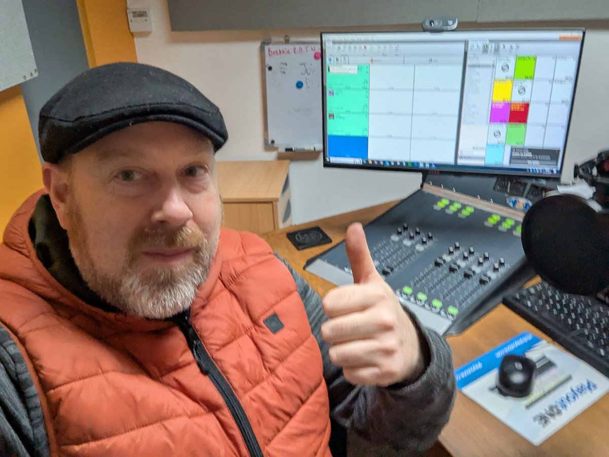 Toby D. Newton tweet media