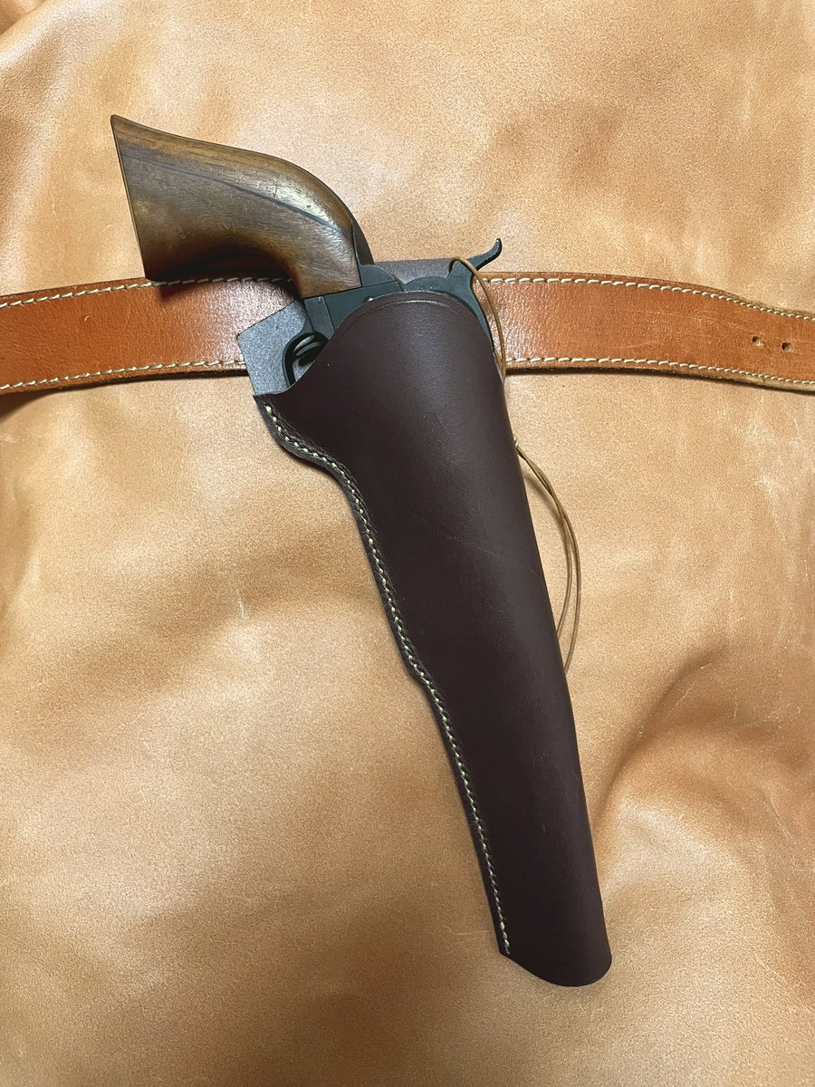 コルト M1851 ネイビー用左利きレザーホルスター No.777 コルト M1851 ネイビー用左利きレザーホルスター No.777 コルト M1851