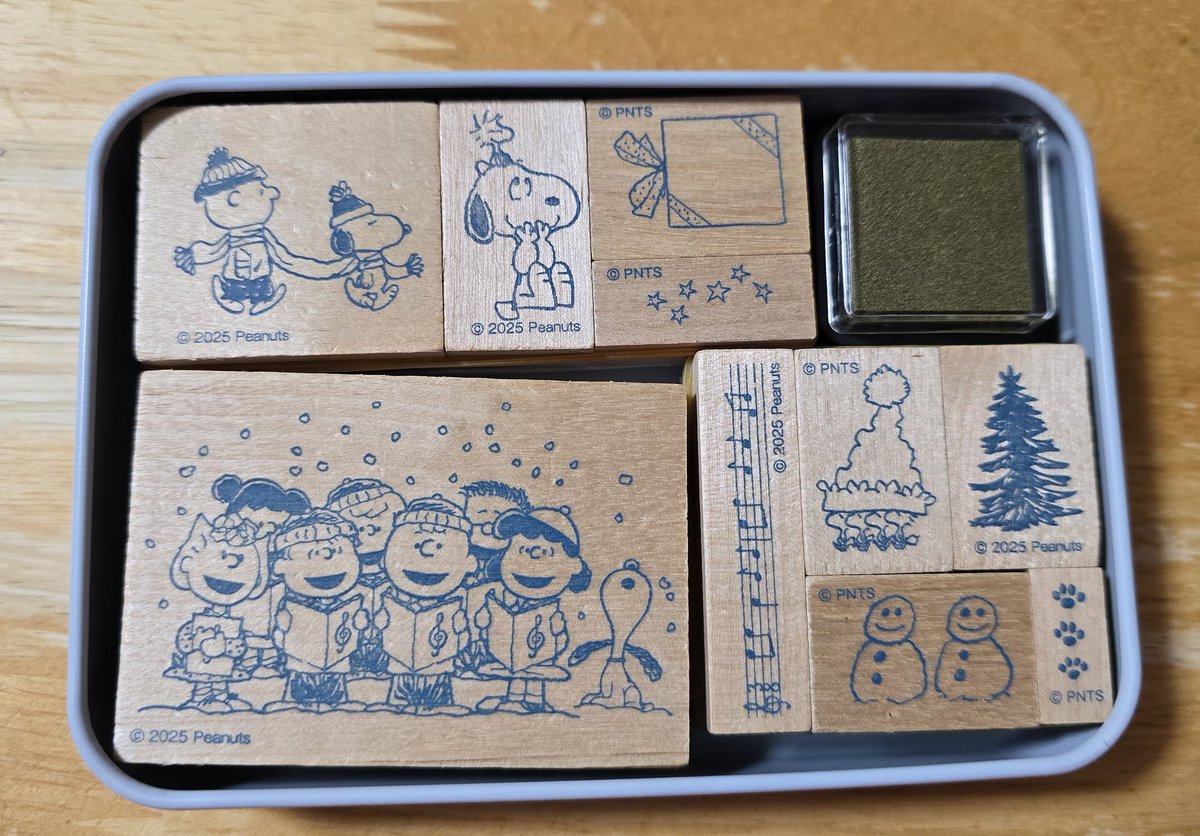 同じ雑誌で付録が違うやつ。 こちらも買っちまいました。 ポイントあっ