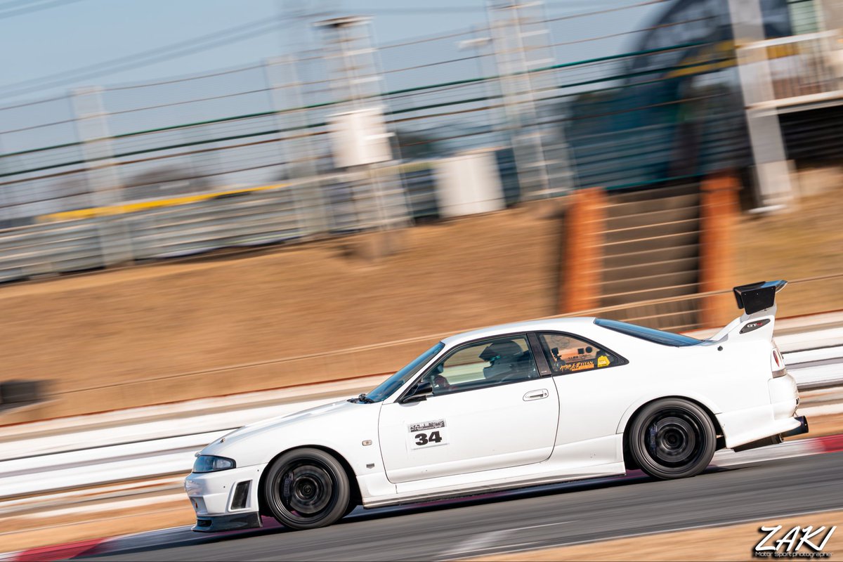 先週金曜日、自身今シーズン初筑波走行シーンを撮影してもらいました。
ザキじゃねーし！さんに😄
こんな俺を撮影してくれてありがとうございました。
嬉しいっす😭
また見かけたら撮影宜しくお願いします🙇