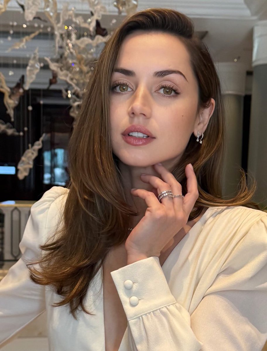 Eliza Marlowe tweet media
