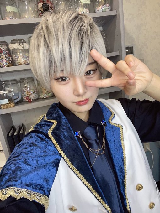 Adel Stern エーデルシュテルンのツイート