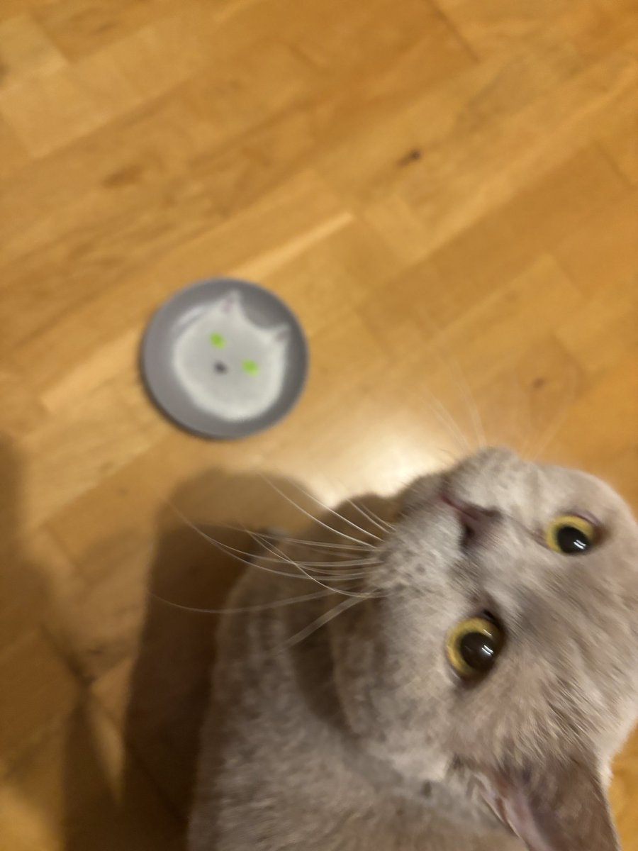 Cudowny prezent niespodzianka od <a href="/wholistenme/">gris moi | nuvole bianche |</a> , po którym nie mogę się pozbierać 🥹
Dziękuję, Kasiu ♥️♥️♥️