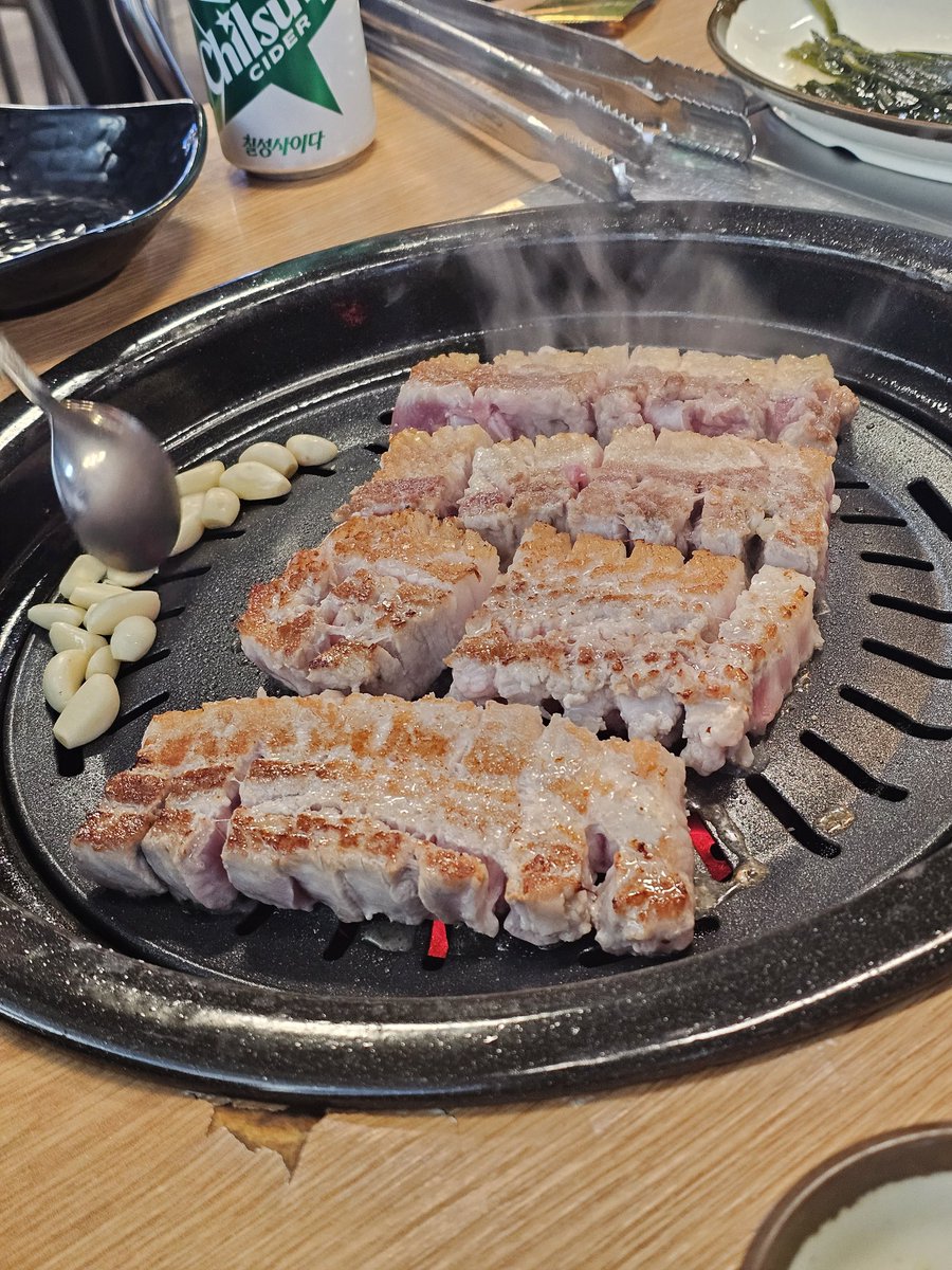 keepinmind1273's tweet photo. 얌야미 @JYL_0521 @yulim_1129 https://t.co/DDShlA4za7