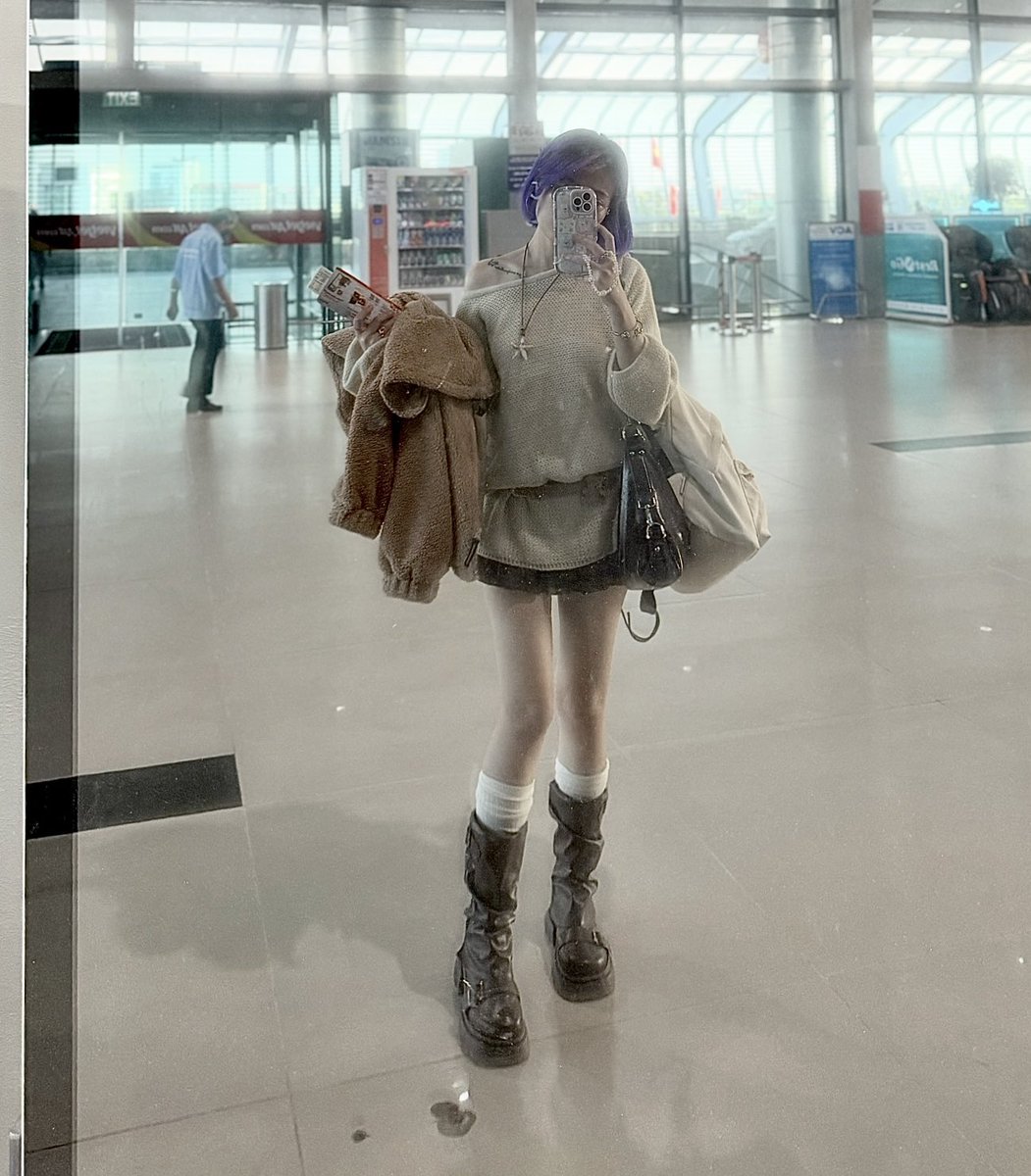 Violet 🎀 tweet media