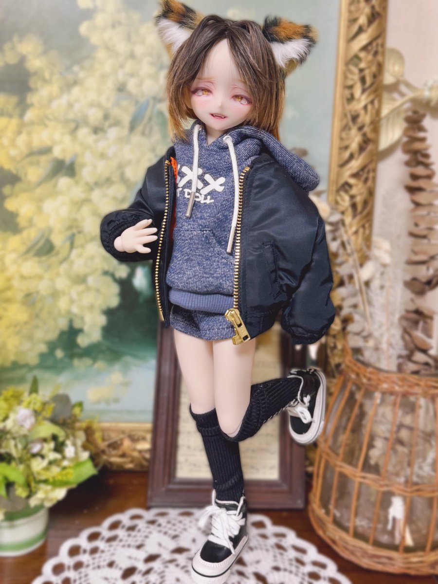 スポーティなアルシャくん
セクシー担当でありつつ元気担当でもある

 #sealandmake 
 #KAGIKAKKO_001