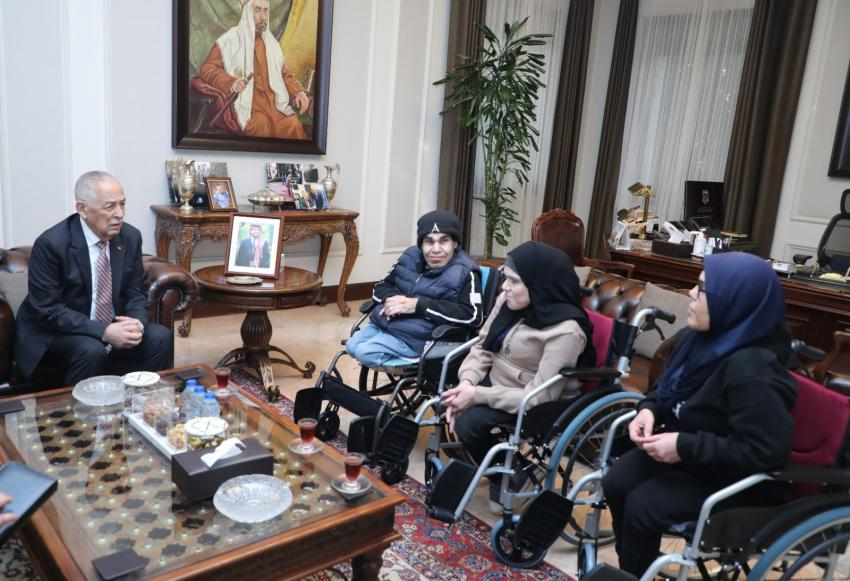 بتوجيهات ملكية .. رعاية فورية لأسرة من "ذوي الإعاقة" 