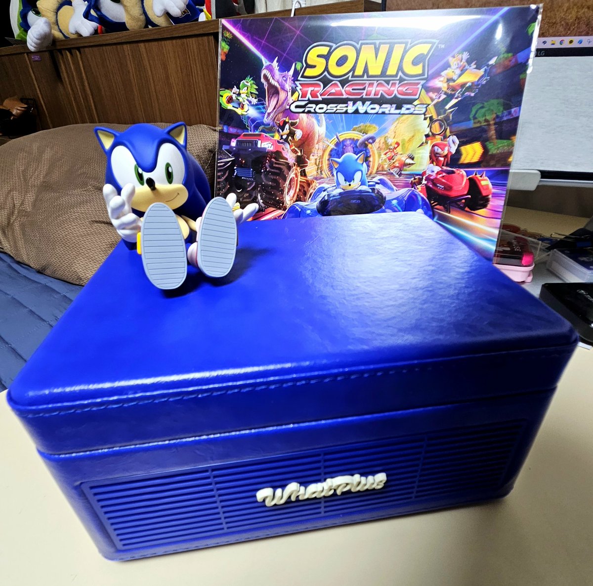 새로운 CD플레이어를 샀습니다🎶
소닉스러워서 소닉노래 듣기 딱 좋아요...
新しいCDプレーヤーを買いました🎶
ソニックらしさもあってソニック曲を聴くのにちょうど良さそうです
#소닉파란
#ソニかつ