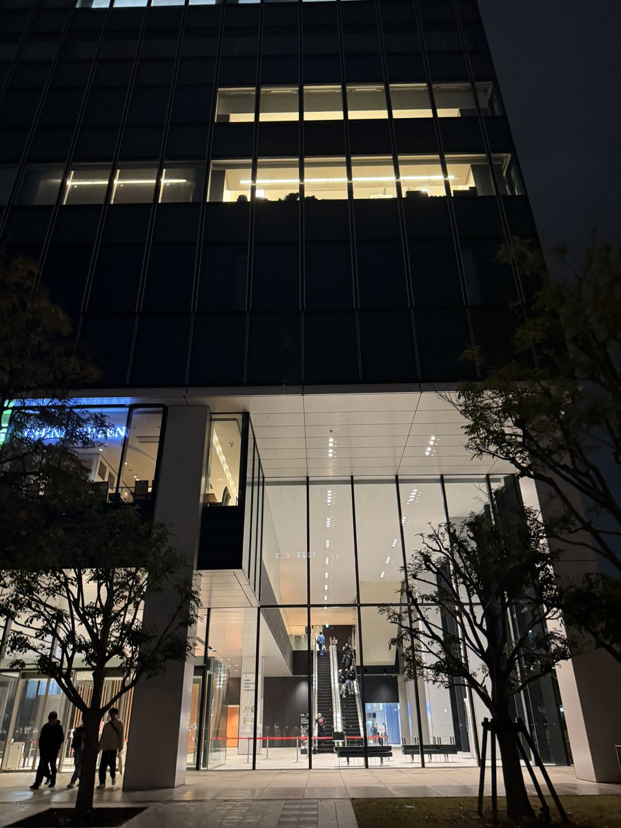 フリスペで駄弁ることなく1人でそのままレーン直行するとテンション上がりきらなくてくそ冷静な状態で話せて草