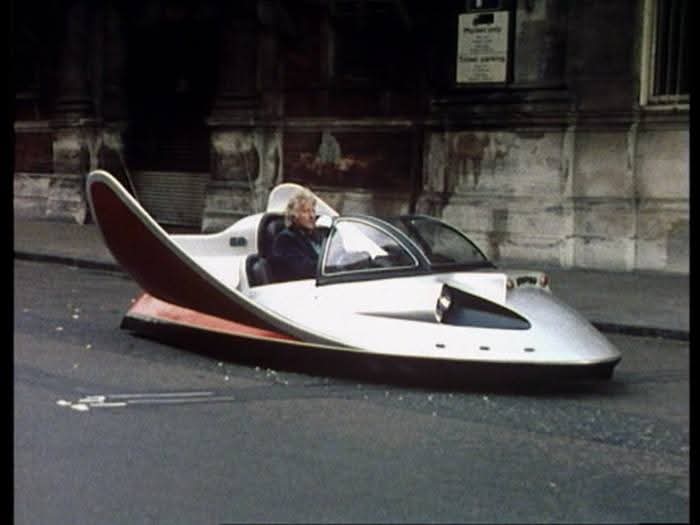 TheImpClub's tweet photo. 4 days until Christmas and the letter W is for Whomobile. Jon Pertwee, 3rd Doctor Who, commissioned Peter Farries to build him a car you his own design. It was used in the BBC series and used an Imp engine specially built by Chrysler UK. It's fully road legal, top speed 105mph! https://t.co/B1nKnCPTjK