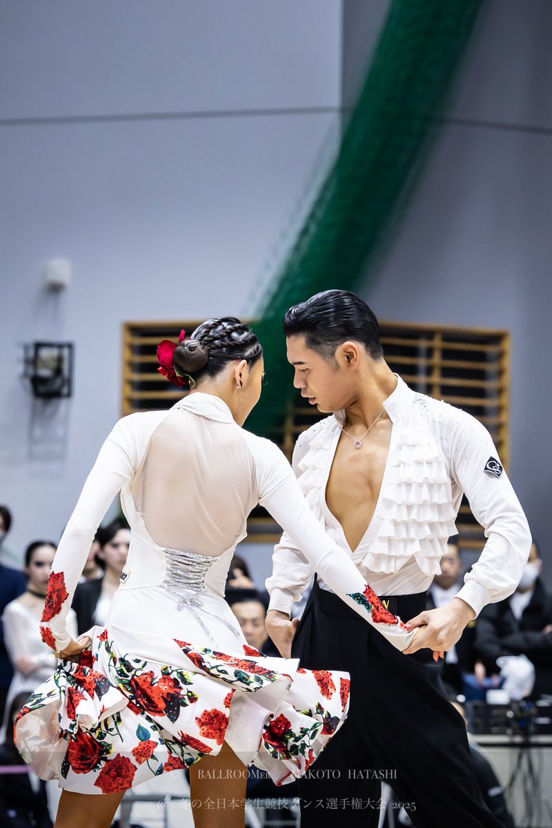 ballroomer_'s tweet photo. 全日本学生競技ダンス選手権
#冬全2025
Rumbaの部　準優勝

一橋大学

熊﨑・伊東組 https://t.co/eg8jy80skI