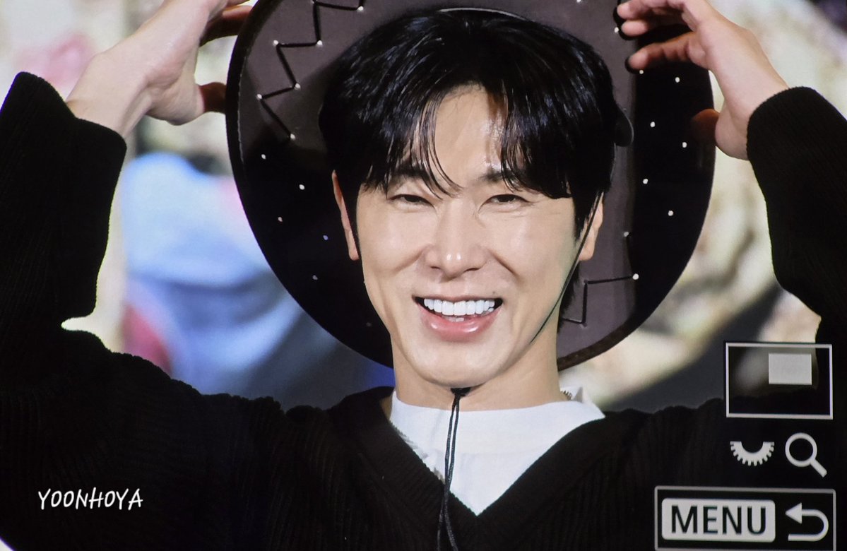 ユノ♥️ユノ～♥️ユノヤ～♥️ ああ‼️‼️ 今日も上海サイン会だった