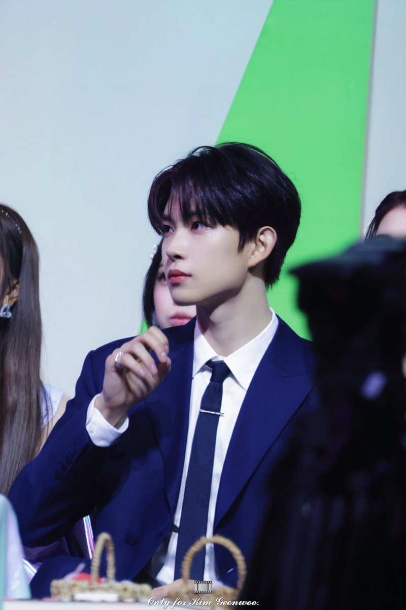 251220

#김건우 #KIMGEONWOO
#건우 #GEONWOO #알파드라이브원
#ALPHADRIVEONE #ALD1