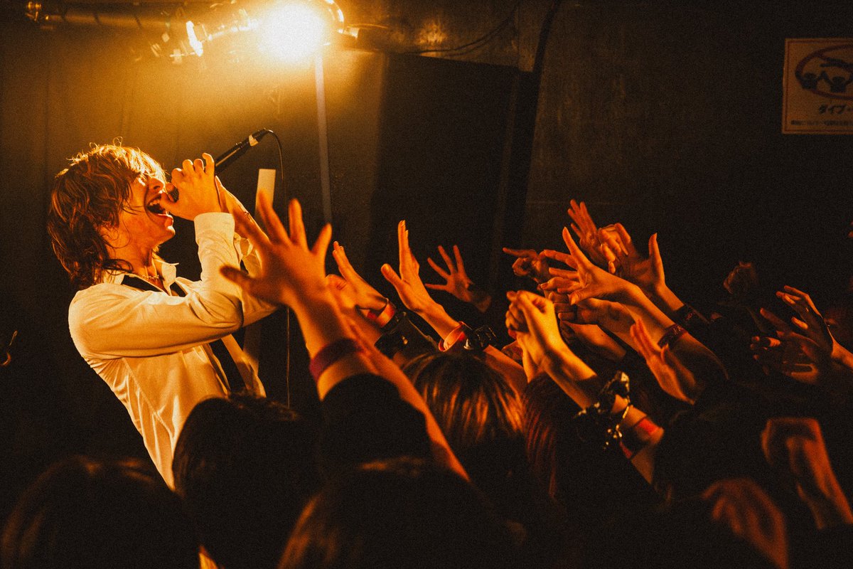 ann_and_me's tweet photo. 2025.12.19 at 仙台 Frying Son 

NARCISM TOUR 2025仙台公演

ありがとうございました🎸❤️‍🔥

来年もたくさん会いにいくよ🙈

#アンと私 https://t.co/mucfVHZMMO