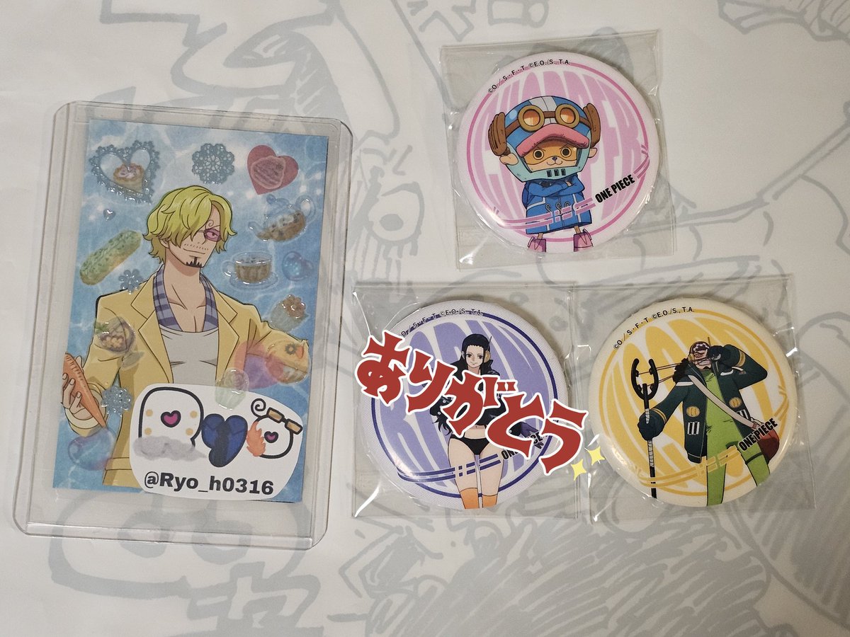 交換・譲渡】ダイソー ワンピース アクリルキーホルダー 缶バッジ