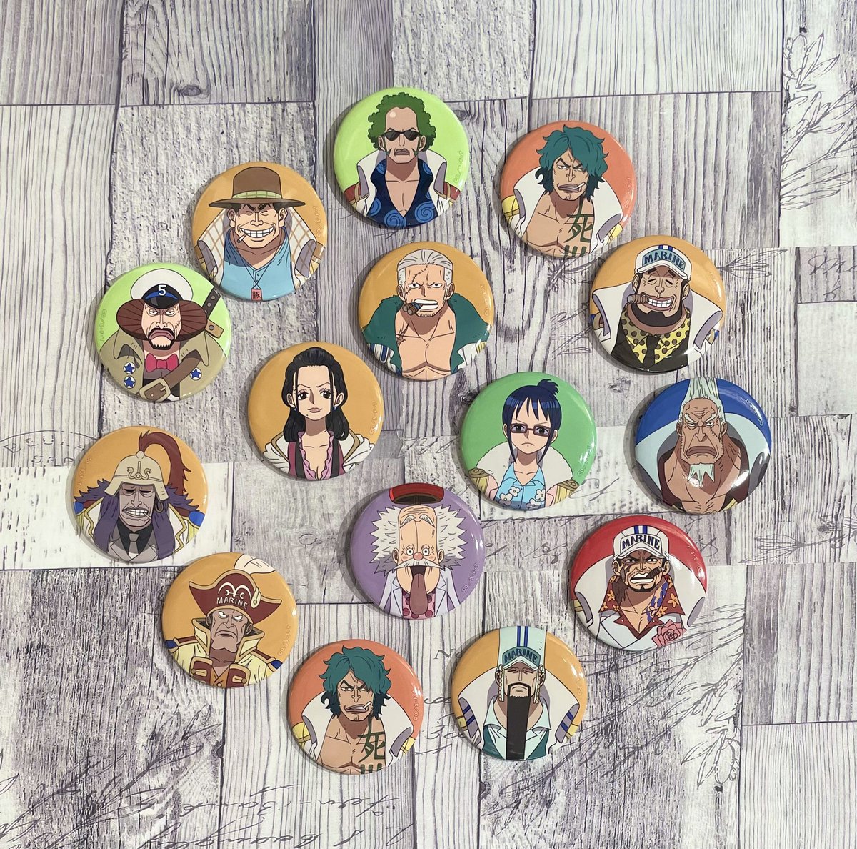 おすすめ】 海軍組織図 缶バッジ（全32種） 440円(税込) ※こちらは