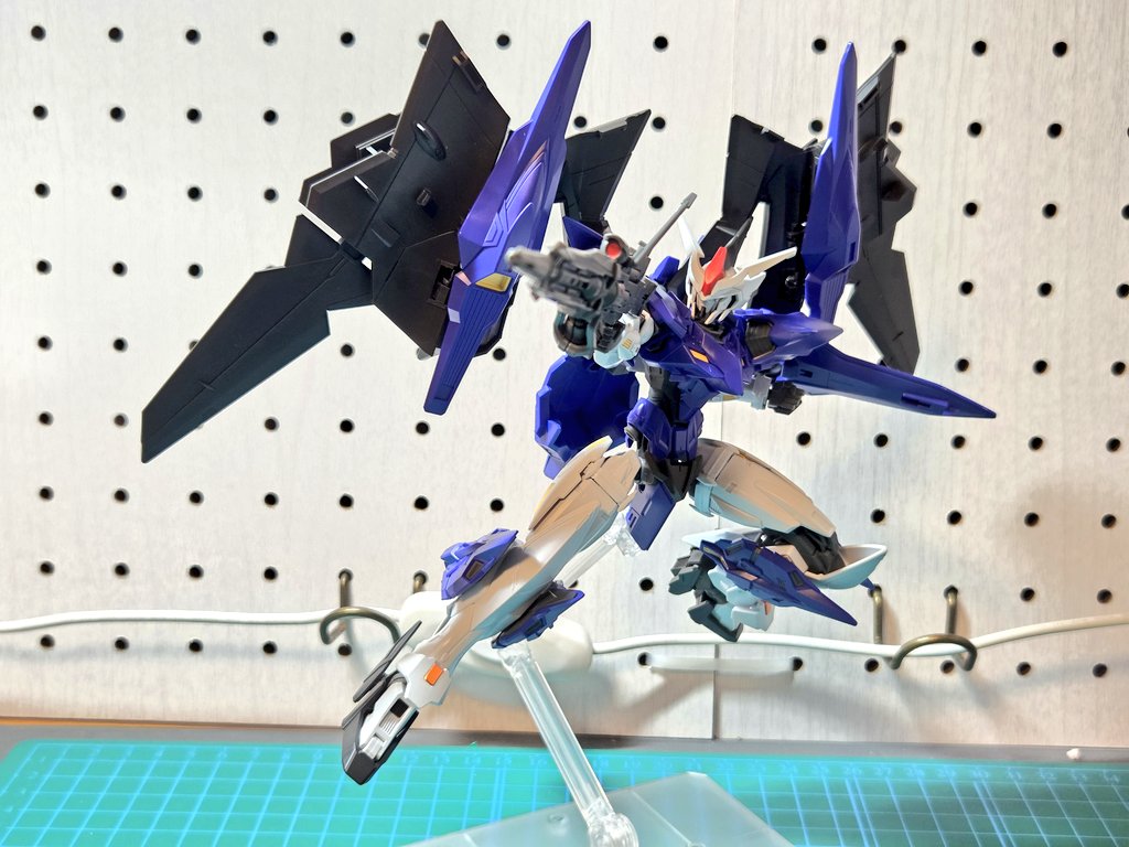 to_ma0817's tweet photo. ガンダムグリープ完成~✨
カッコ良すぎて鼻血出そう🫢
#ガンプラ
#G_UNIT
#ガンダムWデュアルストーリー https://t.co/N5KquDMckn