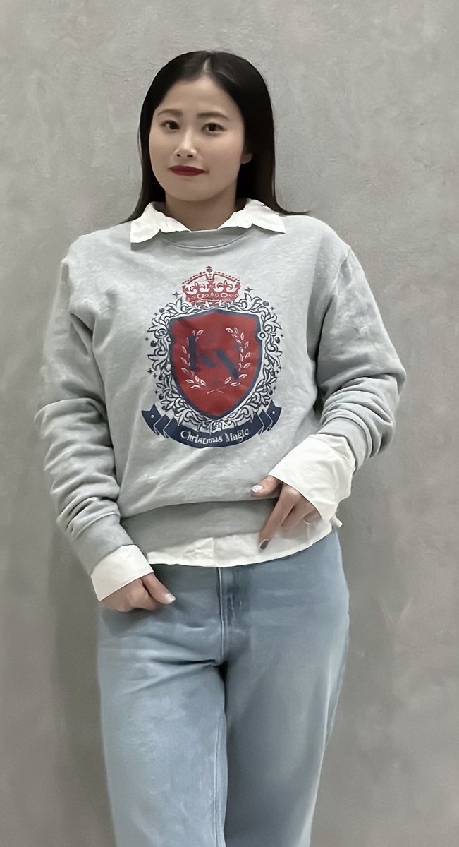 西野カナ　グレー　スウェット ̗̀ ✨️𝓒𝓱𝓻𝓲𝓼𝓽𝓶𝓪𝓼 𝓜𝓪𝓰𝓲𝓬✨️ ̖́- スウェットLIVEでカナ