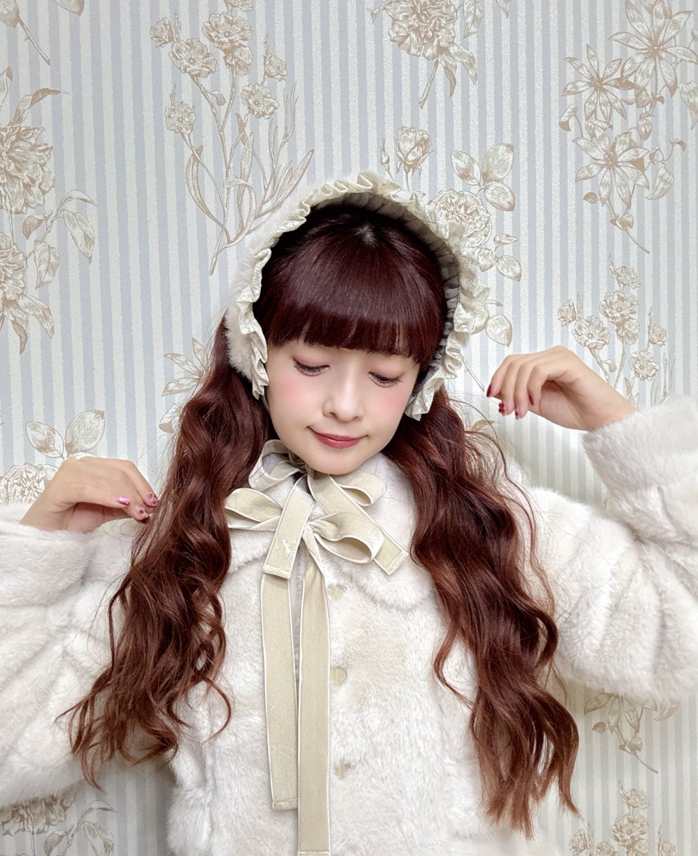 【misen2014さま】vintage ୨୧ リアルファーのおすましワンちゃん 青木美沙子💕Aoki Misako on X: 