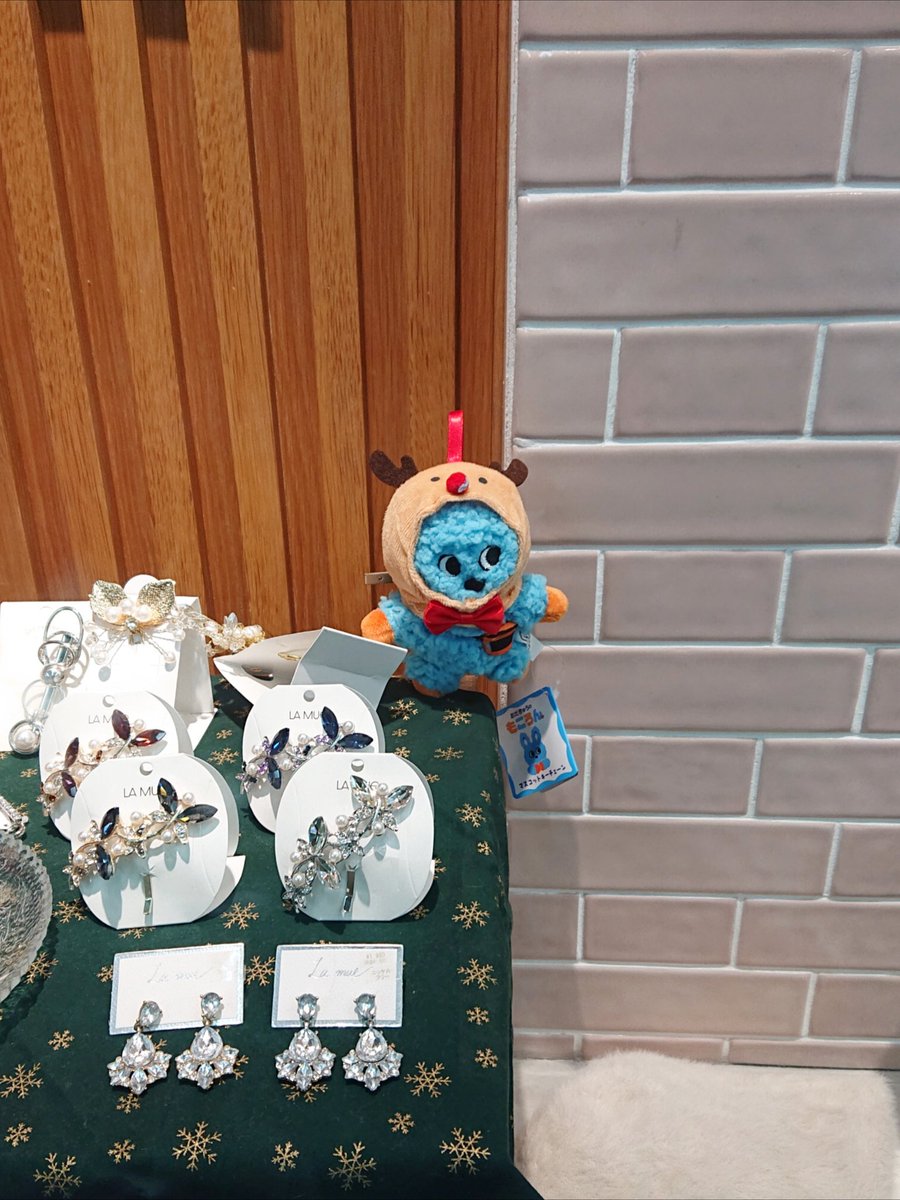 町田駅 PLUS_ROCOさんのクリスマスもこ🎄 ちびもこトナカイめっちゃ