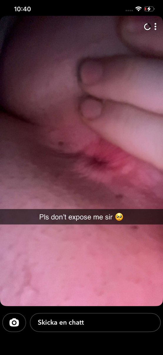 Andreas_094's tweet photo. Exposing this slut https://t.co/aSGoG3Qjn0