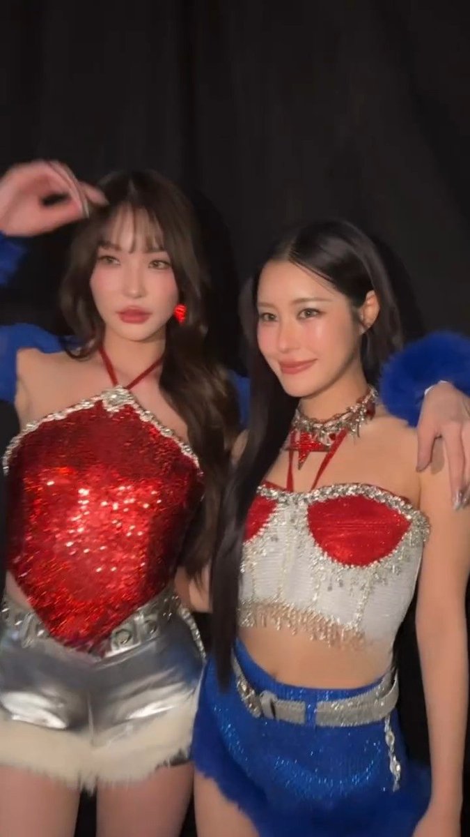 LJLuthors's tweet image. For every question why
 You are my because ❤️‍🩹

#kapookciize #กระปุกไซซี 
#Ciizezphr #Kapookphat