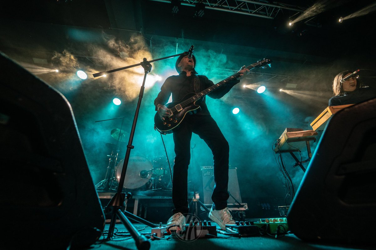 El hombre Luna tweet media