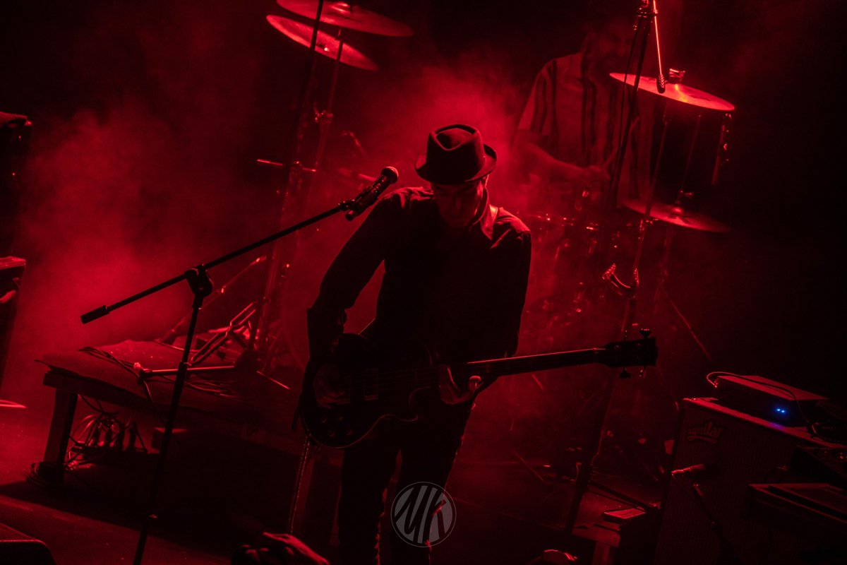 El hombre Luna tweet media