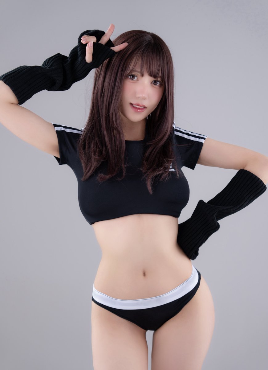 羽♡黒うさぎちゃん とっても可愛いお姉さん🖤