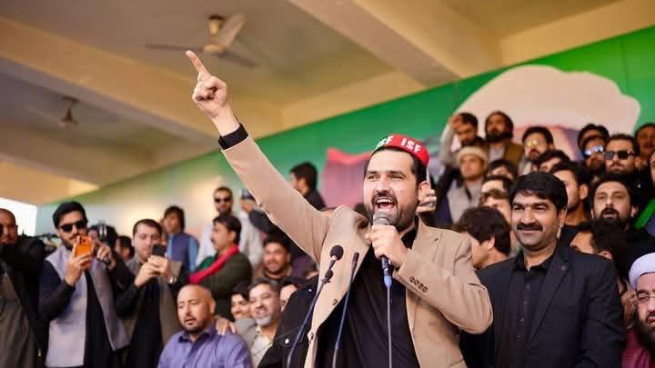 Xshn_789's tweet photo. یہ لڑائی کسی ایک فرد عمران خان تک محدود نہیں بلکہ پوری قوم کی مشترکہ جدوجہد ہے۔  ہمیں اس حقیقت کو سمجھنا ہوگا کہ یہ جنگ ہم سب کی ہے اور یہ مل کر ہی لڑی جاسکتی ہے۔

وزیرِ اعلیٰ سہیل آفریدی

 #رسائی_نہیں_خان_کی_رہائی https://t.co/TsKpanoefd