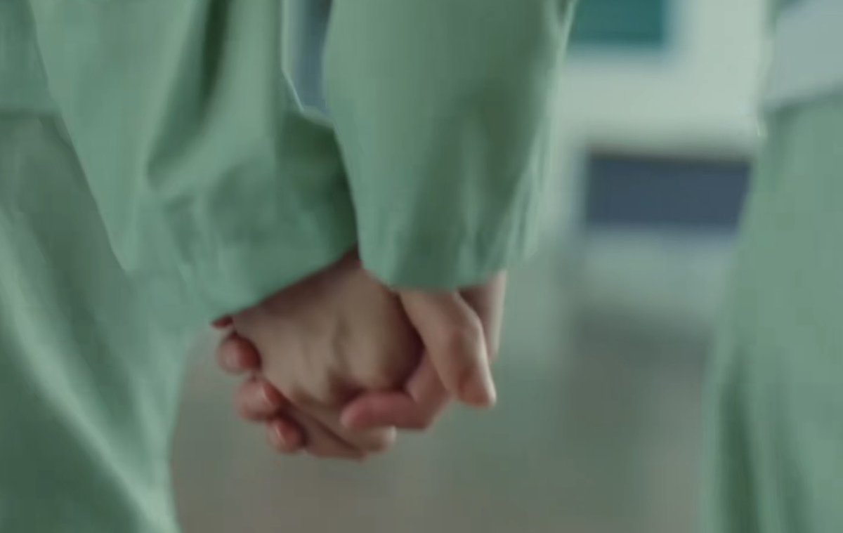 tjdmwat's tweet photo. Walk hand in hand.

CLAIREBELL THE FINAL CHAPTER
#ClaireBellFinalEP https://t.co/icksA3aUGO
