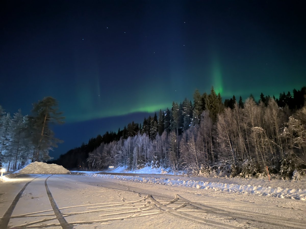 Sam Constantine tweet media