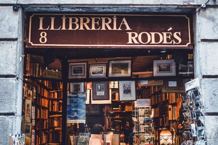 MozartCultures's tweet image. bookstores in barcelona