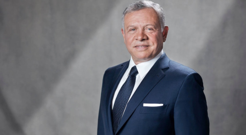 الملك يهنئ العاهل المغربي بتتويج منتخب بلاده لكرة القدم بكأس العرب 2025 