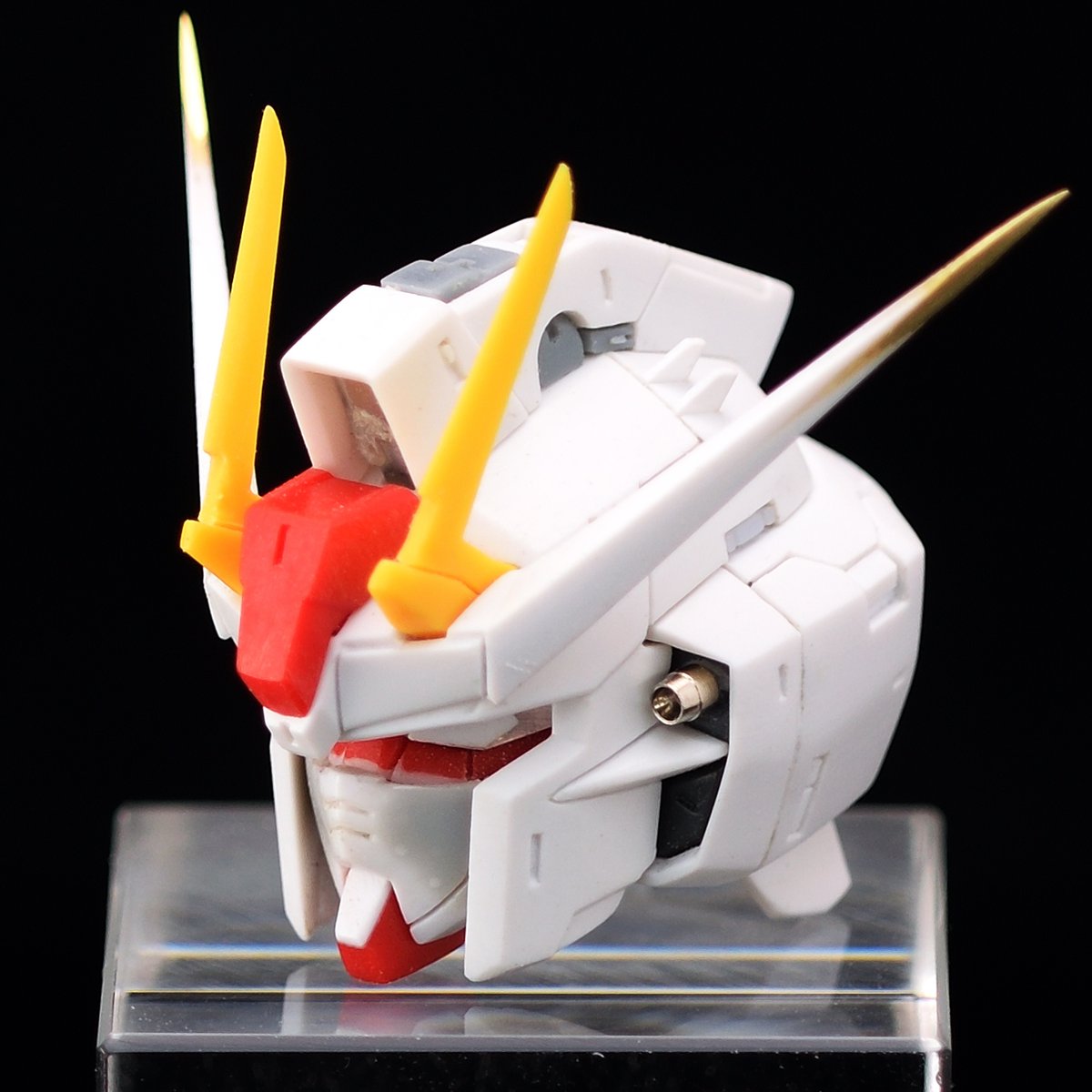 GanpraWeeei's tweet image. #今年も残りわずかなので作った模型を振り返る
【25年5月】MGストライク
ISPWCにてmika君との対戦用に製作。マスオオフでの経験を活かしていつもとは異なる配色に挑戦。当初はエールストライクだったのがお互いに時間が取れず素トライクへ変更した経緯あり。